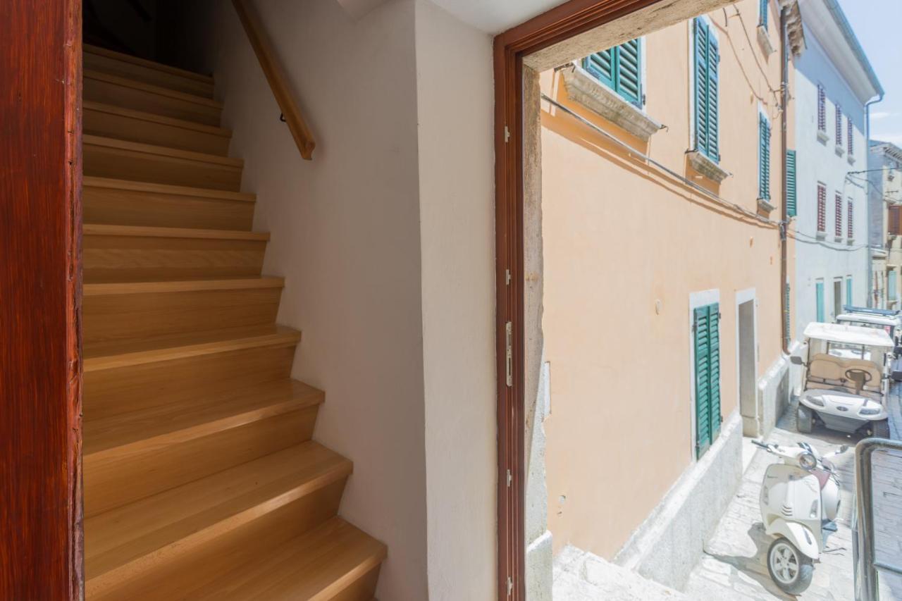 Apartment Lanterna Veneziana روفينج المظهر الخارجي الصورة